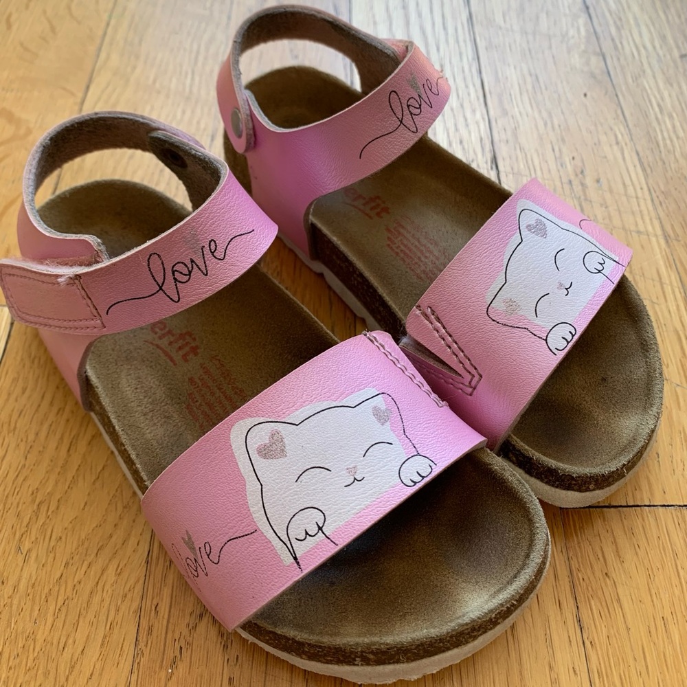 Cute Pink Cat Sandals Size EU28 (US11 Little Kid)